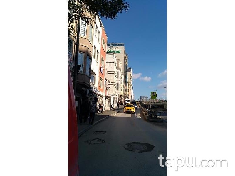Tarlabaşı Bulvarı'nda Taksim Meydan'a Yakın 250 m2 Komple Bina