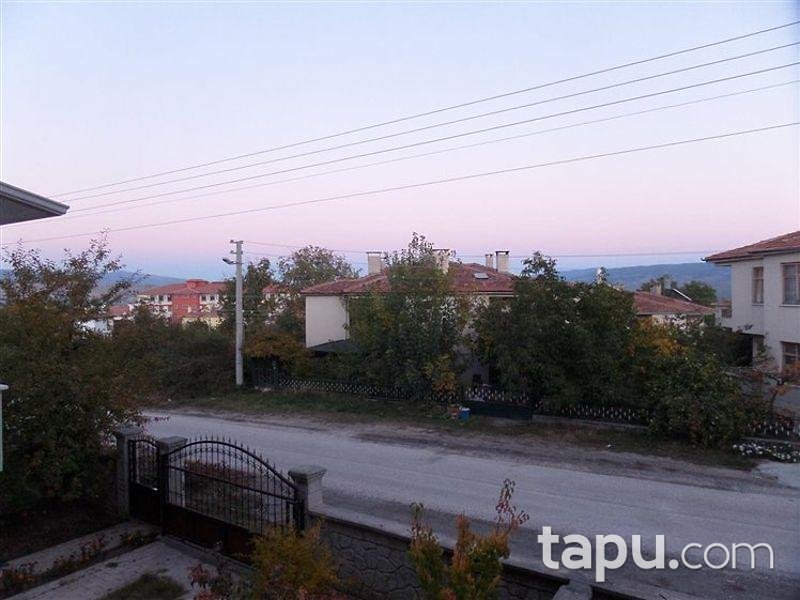 Kastamonu Tosya Bahçelievler'de 387 m2 5+3 Natamam Tripleks