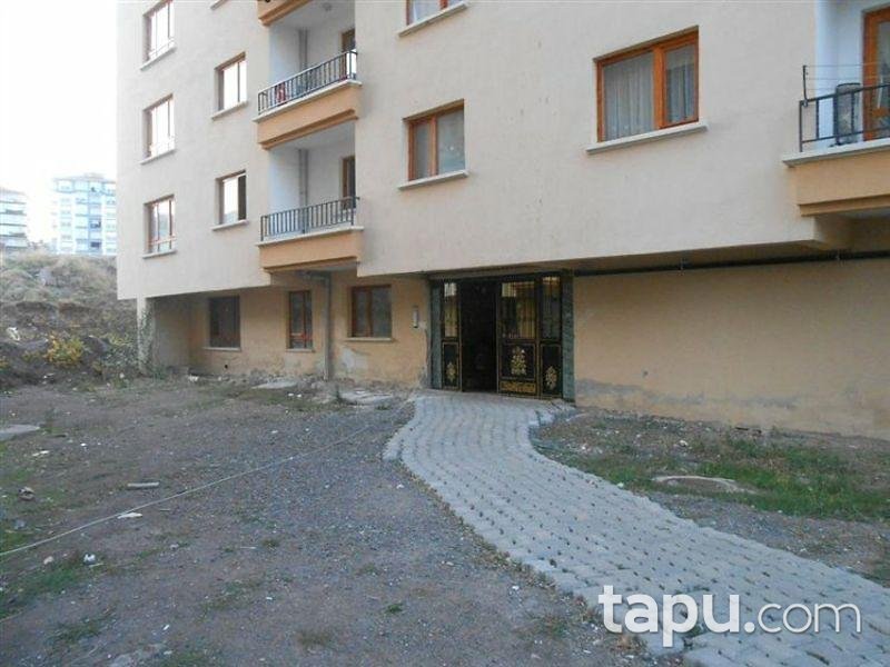 Ankara Altındağ Karapürçek'te 3+1 110 m2 Natamam Daire
