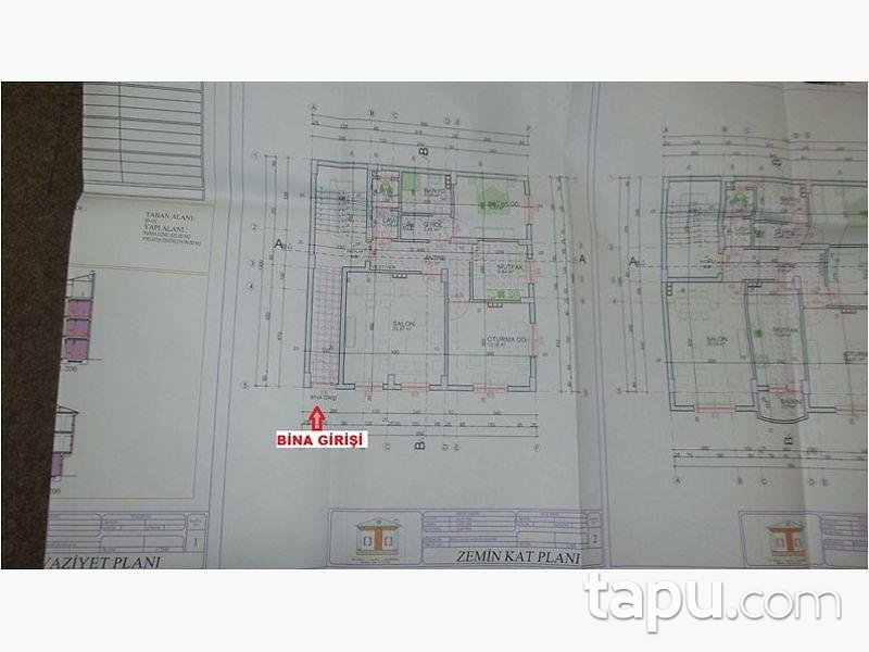 Kastamonu Tosya İbniselim'de 3 katlı 3 Daireli Bina