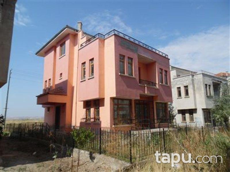 Ankara Akyurt Balıkhisar'da Natamam Bina