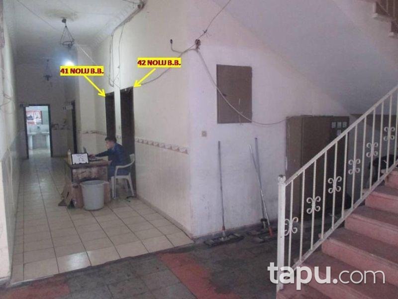 Adana Ceyhan İstiklal'de 17 m2 Dükkan