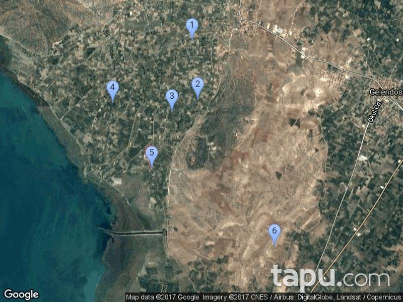 Isparta Gelendost Afşar Köyü'nde Tarla