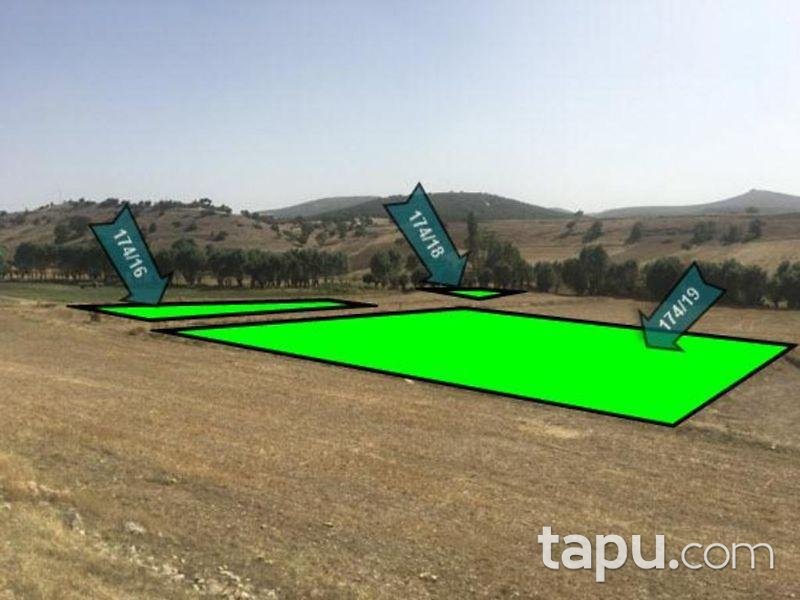 Afyonkarahisar Eynihankuzviran Köyü'nde 927 m2 Tarla