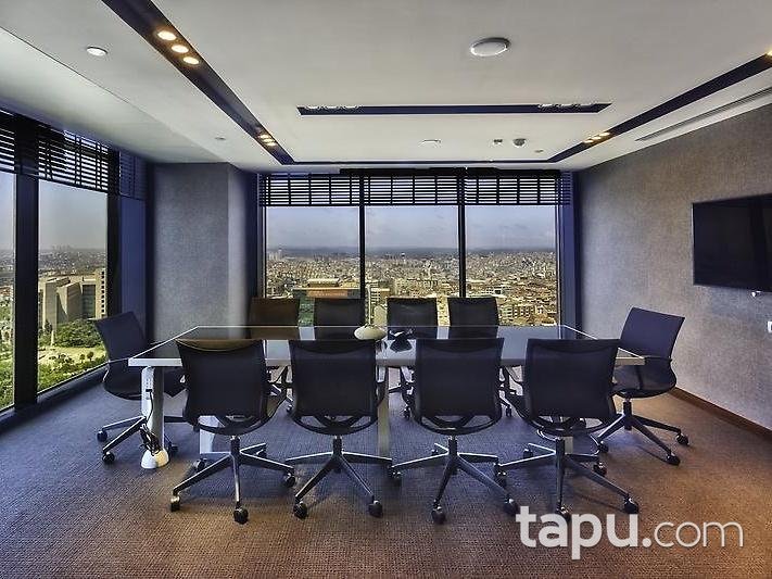 Mecidiyeköy Nurol Tower'da Brüt 92 m2 Ofis