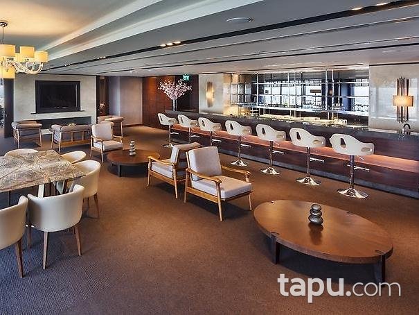 Mecidiyeköy Nurol Tower'da Brüt 73 m2 Ofis