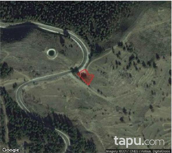 Burdur Ağlasun Çamlıdere Köyünde 1160 m2 Tarla