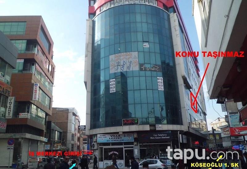 Van İpekyolu Şerefiye Mahallesinde Yıldız İş Merkezinde 59 m2 Dükkan