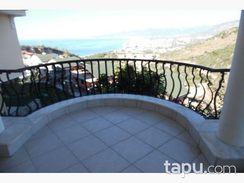 Antalya Alanya Kargıcak'ta 180m2 Dubleks Villa