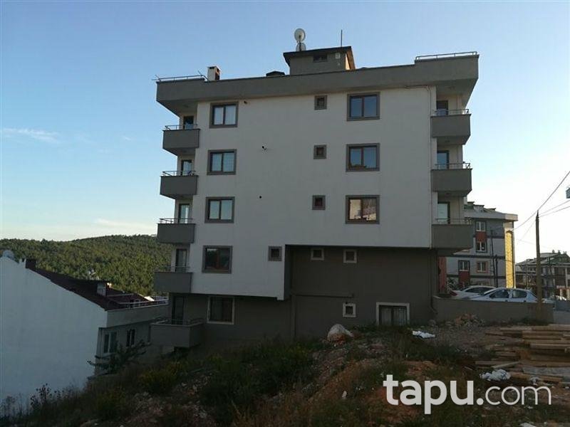 İstanbul Sancaktepe Fatih Mahallesinde 3+1 120m2 Daire