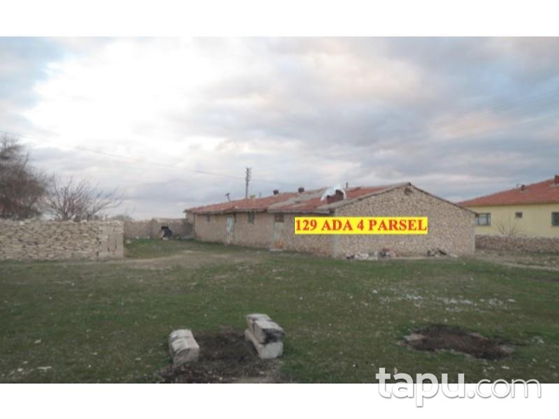 Nevşehir Kozaklı Akpınar Köyü 115 m2 Ev ve Arsa