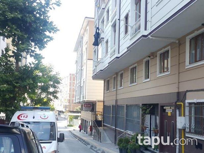 İstanbul Esenler Kazım Karabekir Mahallesinde 61 m2 Dükkan