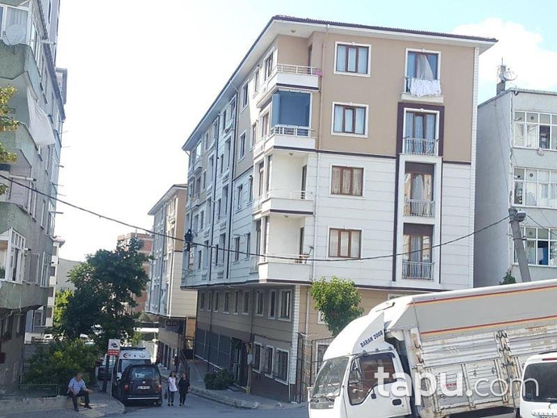 İstanbul Esenler Kazım Karabekir Mahallesinde 61 m2 Dükkan