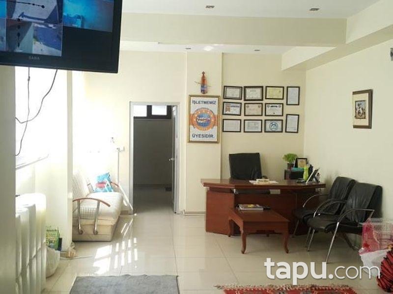 İstanbul Esenler Kazım Karabekir Mahallesinde 61 m2 Dükkan