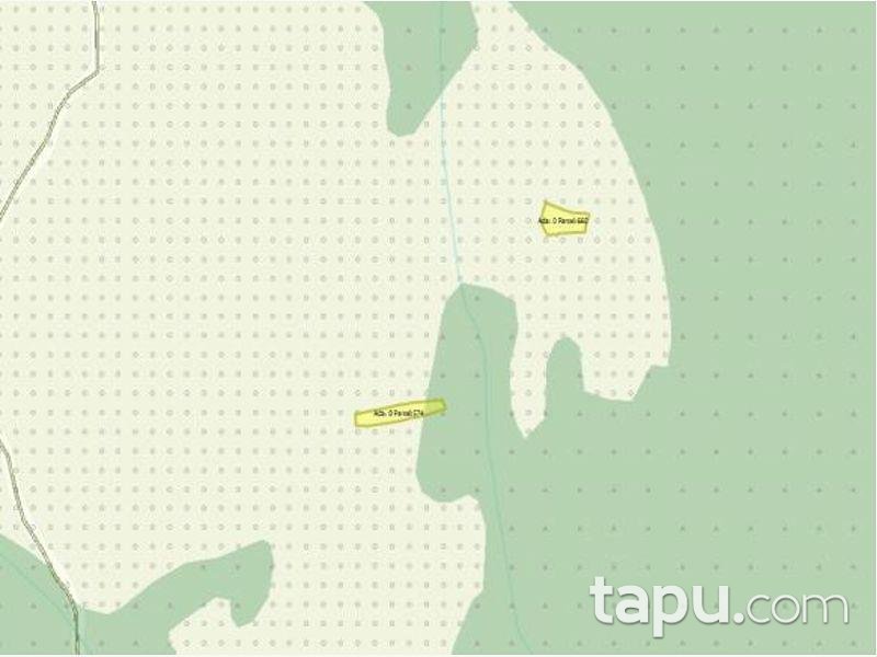 Çanakkale Biga İlyasalan Köyünde 4.500 m2 Tarla