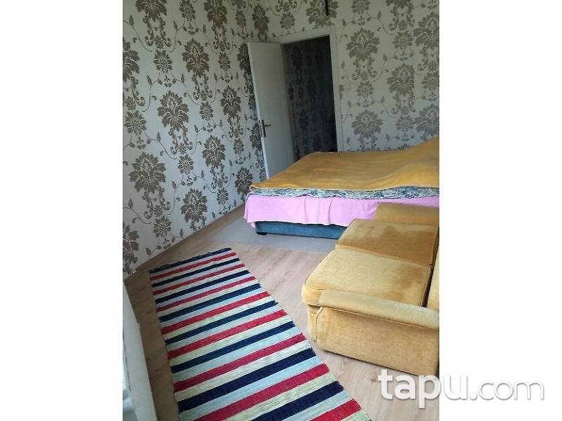 İstanbul Kadıköy Osmanağa Mahallesinde 3+1