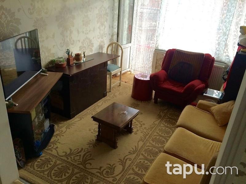 İstanbul Kadıköy Osmanağa Mahallesinde 3+1