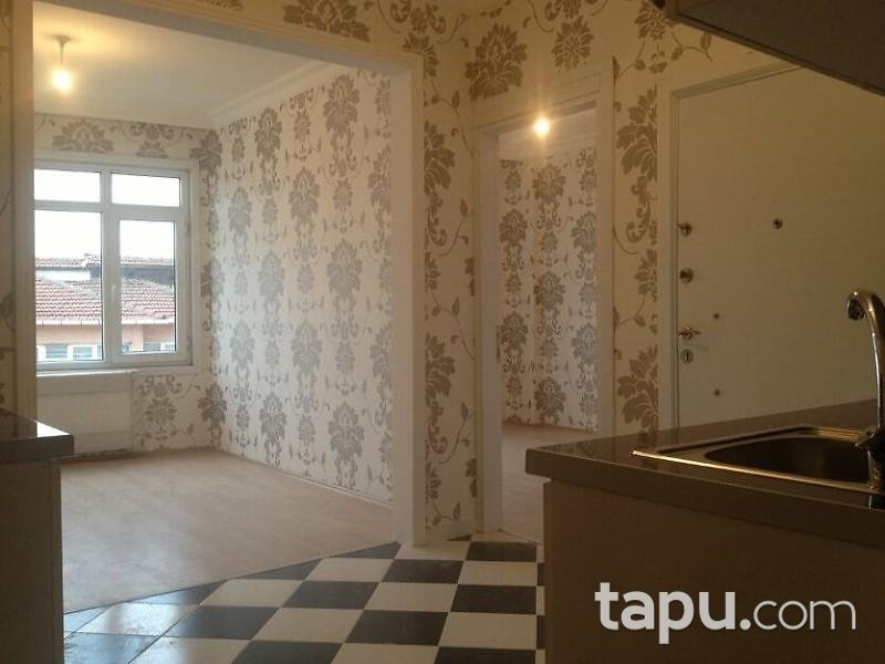 İstanbul Kadıköy Osmanağa Mahallesinde 3+1