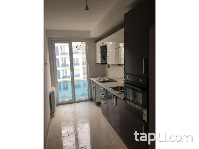 İstanbul Tuzla Evliya Çelebi'de Site İçerisinde 2+1 Daire