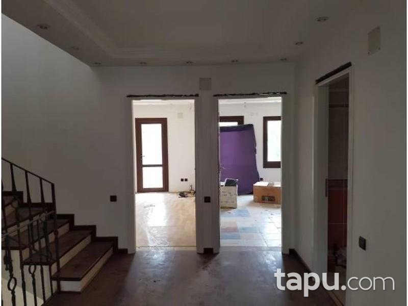 Adana Çukurova Karslılar Mahallesinde Dubleks Villa