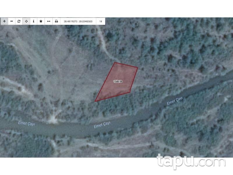 Kütahya Tavşanlı Değirmisaz Köyünde 924 m2 Tarla