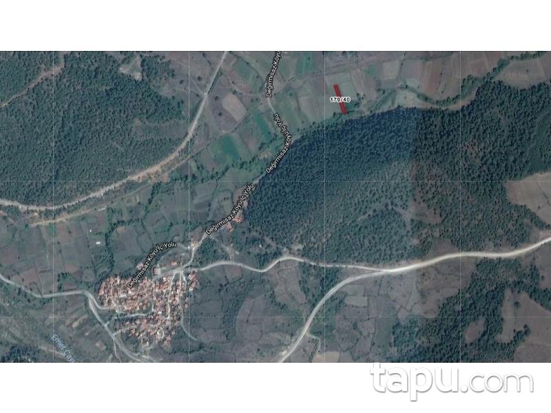 Kütahya Tavşanlı Değirmisaz Köyünde 758 m2 Tarla