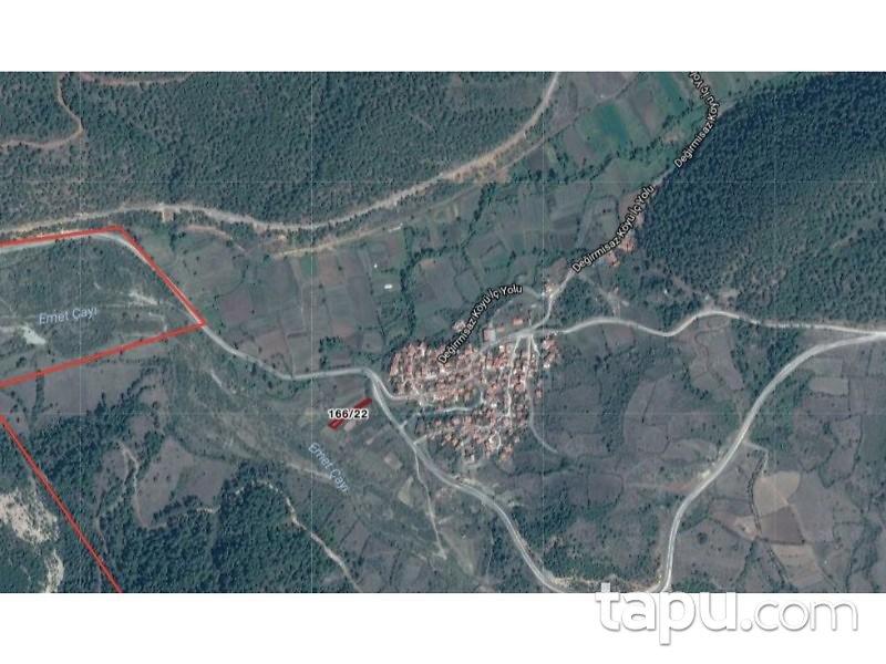 Kütahya Tavşanlı Değirmisaz Köyünde 687 m2 Tarla