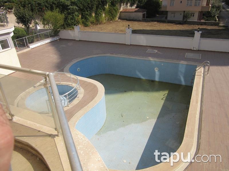 Antalya Alanya Mahmutlar Mahallesinde 175 m2 Dubleks Daire