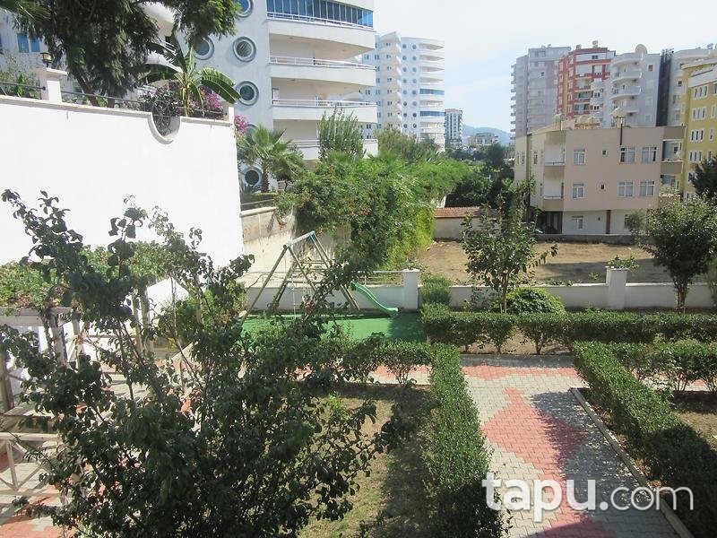 Antalya Alanya Mahmutlar Mahallesinde 175 m2 Dubleks Daire