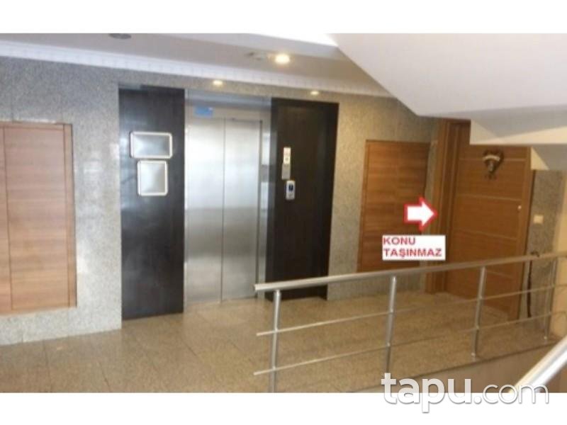 İstanbul Ümraniye Şerifali Mahallesinde 3+2 Bahçe Dubleksi