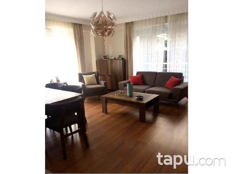 İstanbul Ümraniye Şerifali Mahallesinde 3+2 Bahçe Dubleksi