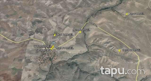 Yozgat Yerköy Sarıyaprak Köyünde 9.500 m2 Tarla