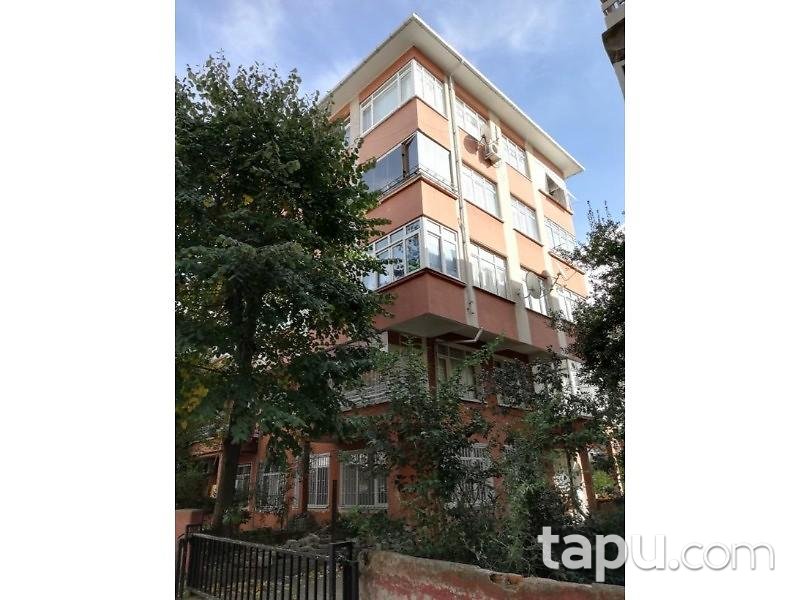 İstanbul Üsküdar Zeynep Kamil Mahallesinde 3+1 Daire