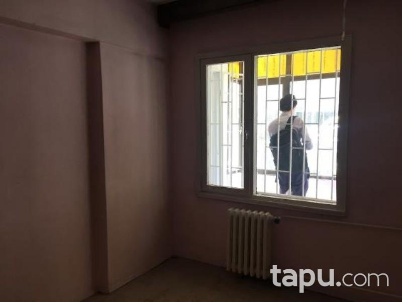 İstanbul Kadıköy Merdivenköy Mahallesinde 3+1 Daire