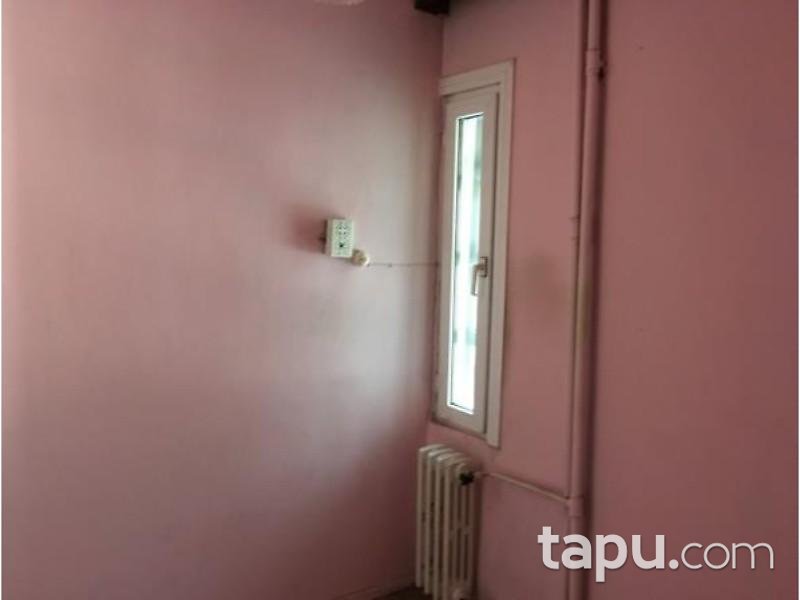 İstanbul Kadıköy Merdivenköy Mahallesinde 3+1 Daire