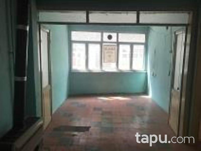 İstanbul Fatih Seyyid Ömer Mahallesinde 72 m2 Daire