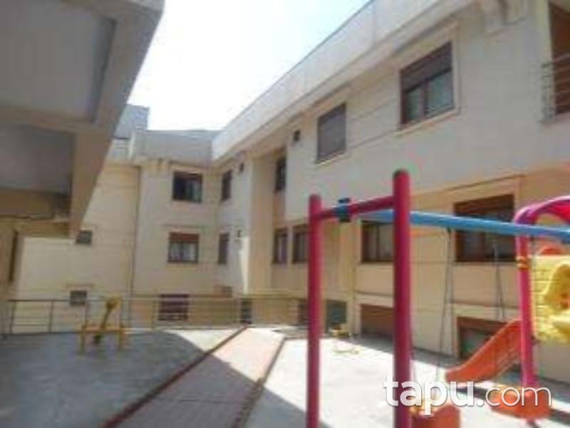 İstanbul Üsküdar Ferah Mahallesinde 6+2 Dubleks Daire