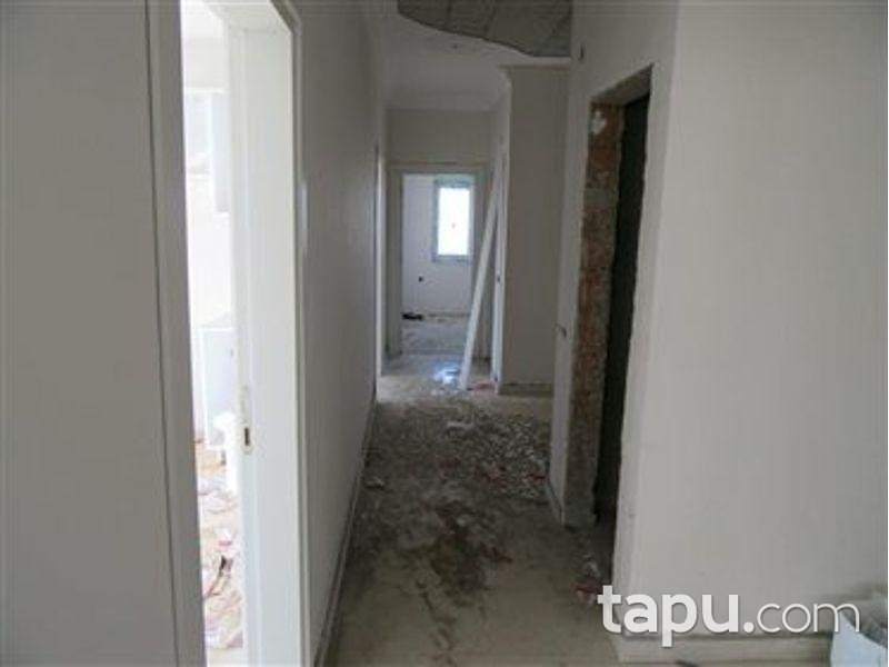 Antalya Döşemealtı Bahçeyaka Mahallesinde 3+1 142 m2 Daire