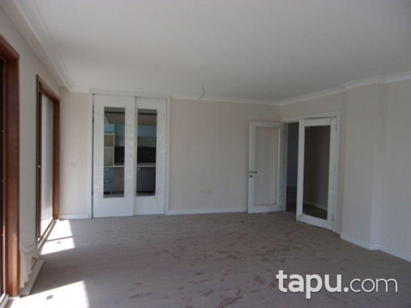 Ankara Çankaya Beytepe Mahallesinde 4+1 210 m2 Daire