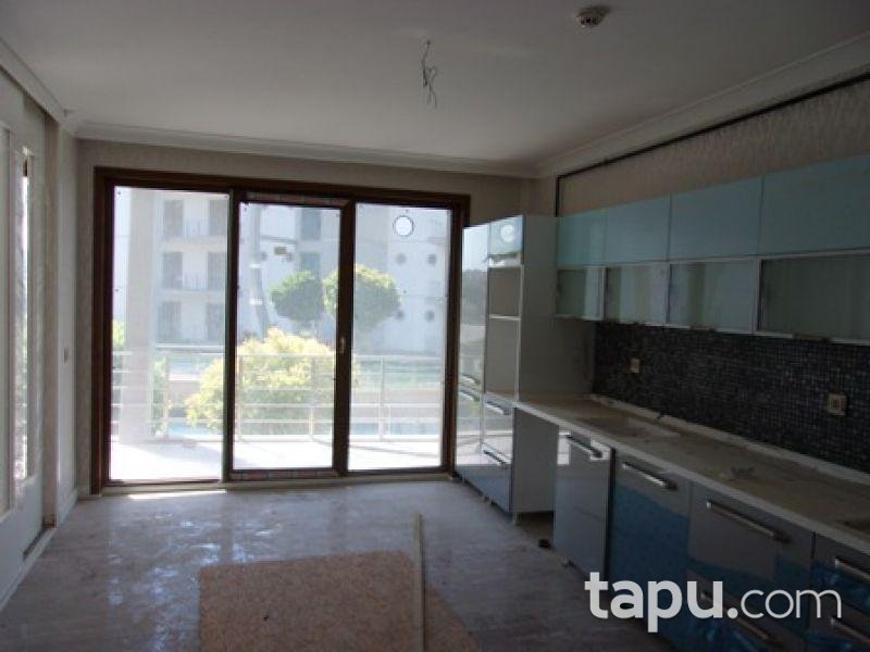 Ankara Çankaya Beytepe Mahallesinde 4+1 210 m2 Daire