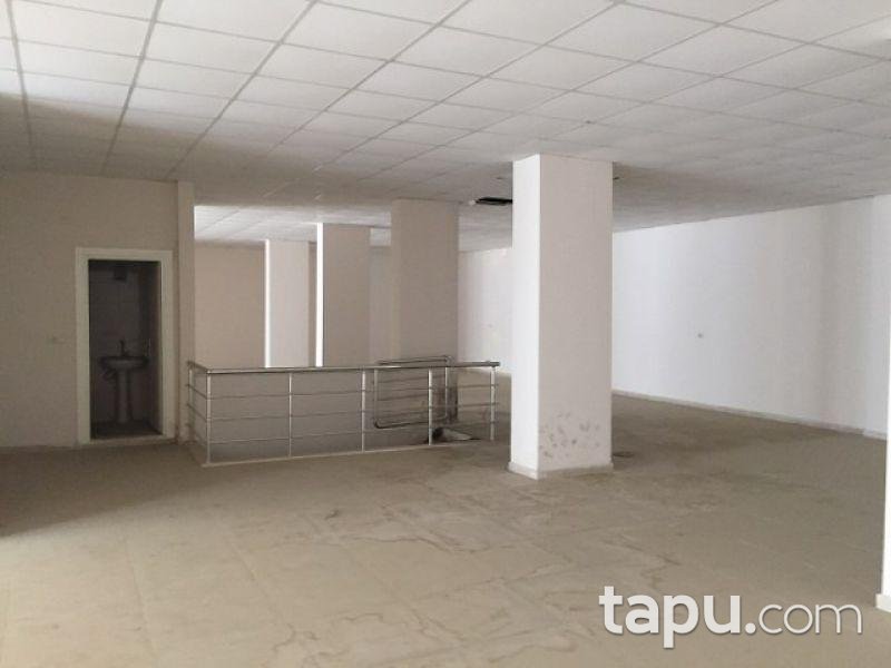 Aydın İncirliova Sandıklı Mahallesinde 292 m2 Depolu Dükkan