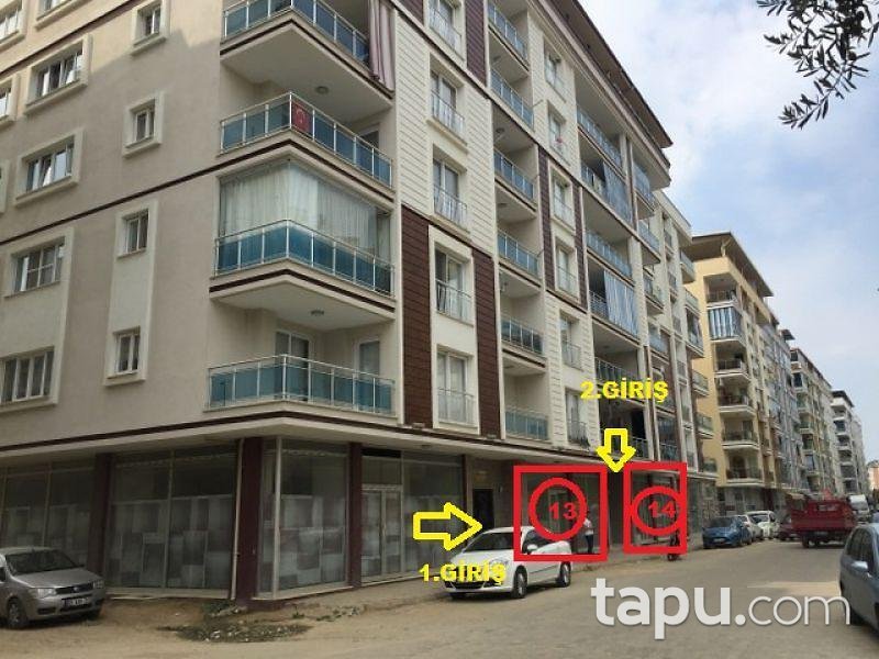 Aydın İncirliova Sandıklı Mahallesinde 292 m2 Depolu Dükkan