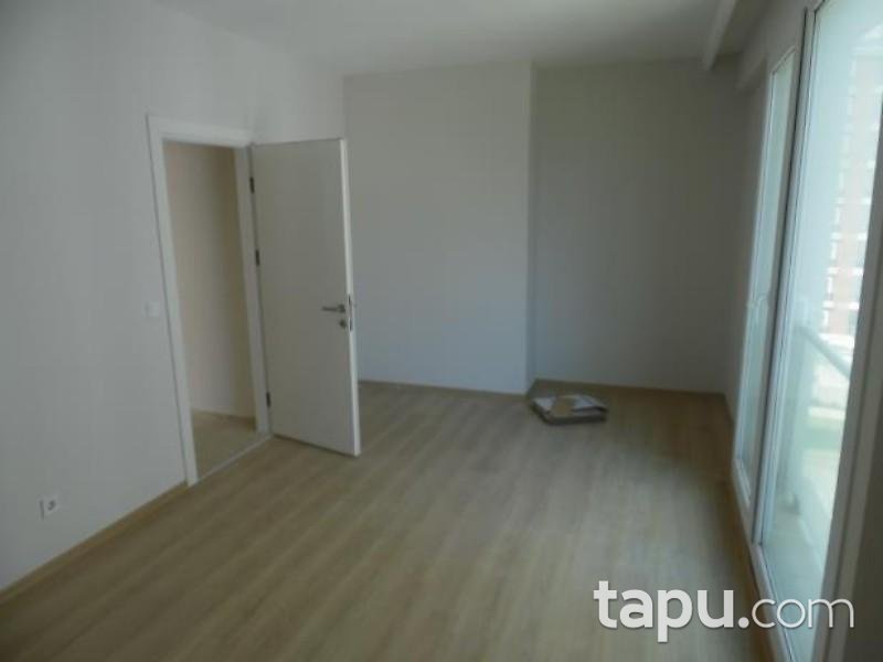 İstanbul Tuzla Aydınlı Mahallesinde 2+1 120 m2 Daire