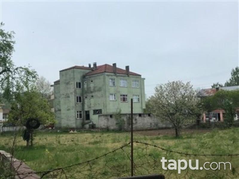 Sakarya Karasu Darıçayırı Mahallesinde 2 Katlı Bina