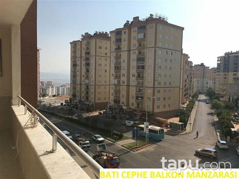 Kahramanmaraş Onikişubat Yirmiikigün Mahallesi 4+1 194m2 Daire