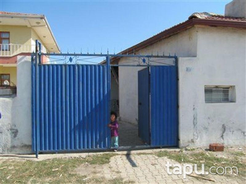 Çorum Alaca Günhan Mahallesi'nde Bina 6+2