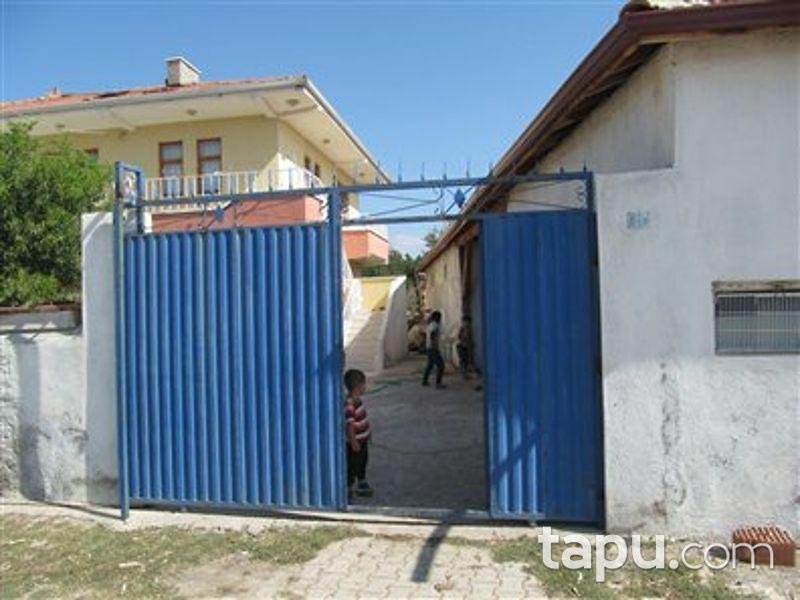 Çorum Alaca Günhan Mahallesi'nde Bina 6+2