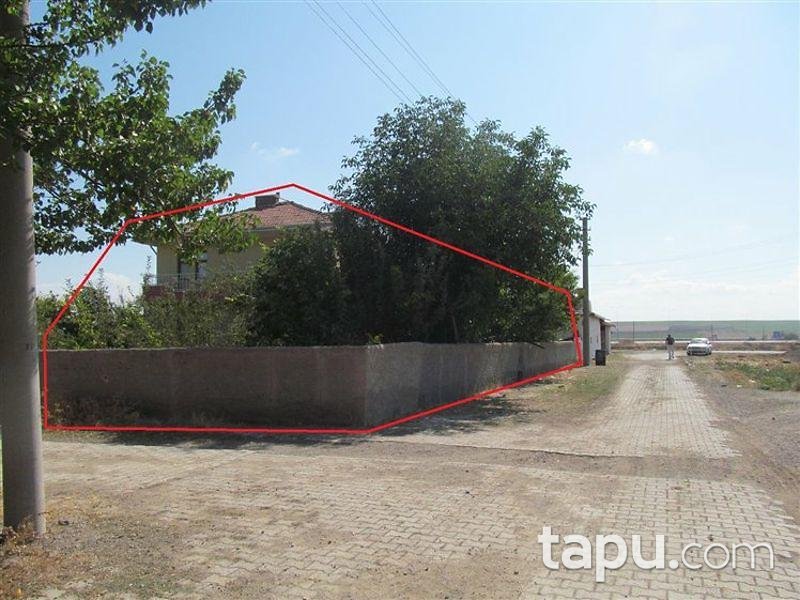 Çorum Alaca Günhan Mahallesi'nde Bina 6+2