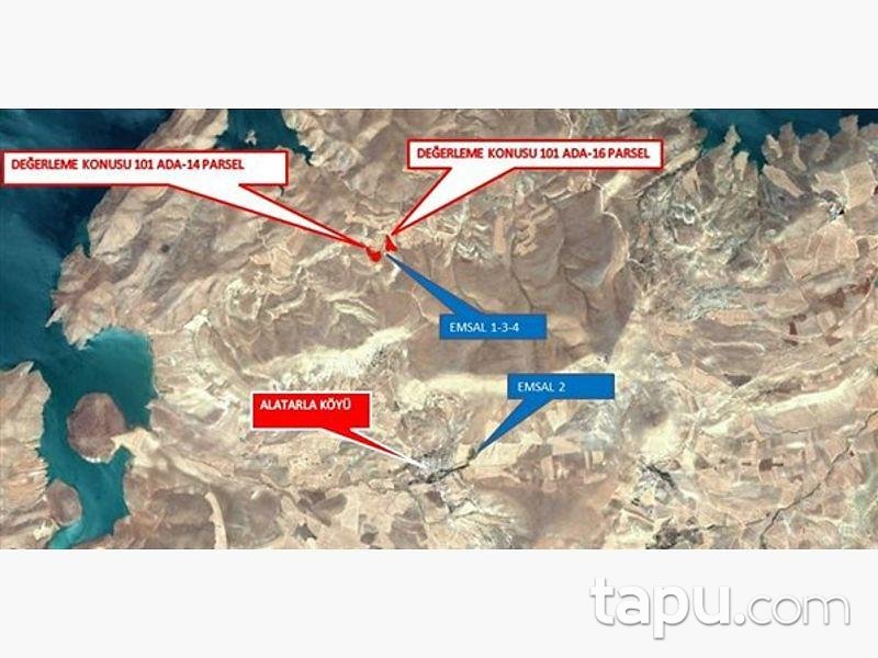 Elazığ Merkez Alatarla Köyün'de 9.318 m2 Tarla