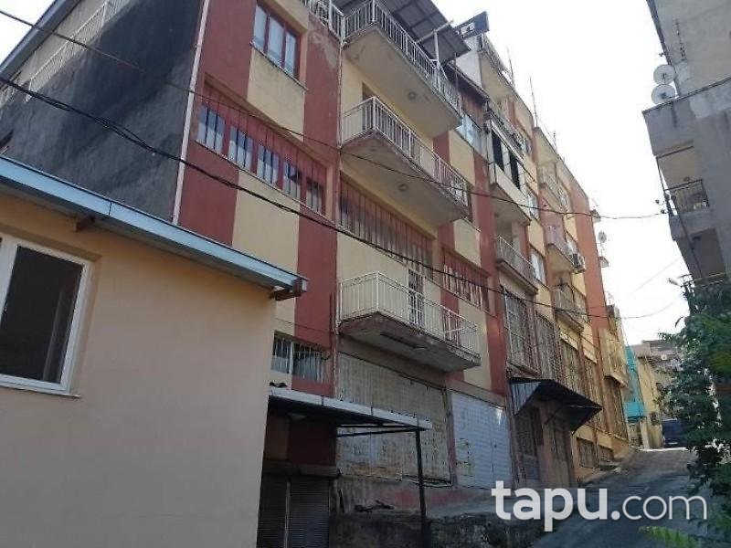 İzmir Konak Yavuz Selim Mahallesinde 102 m2 2+1 Daire
